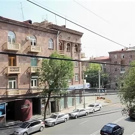 Шикарная Однушка На Абовяна Γιερεβάν Εξωτερικό φωτογραφία